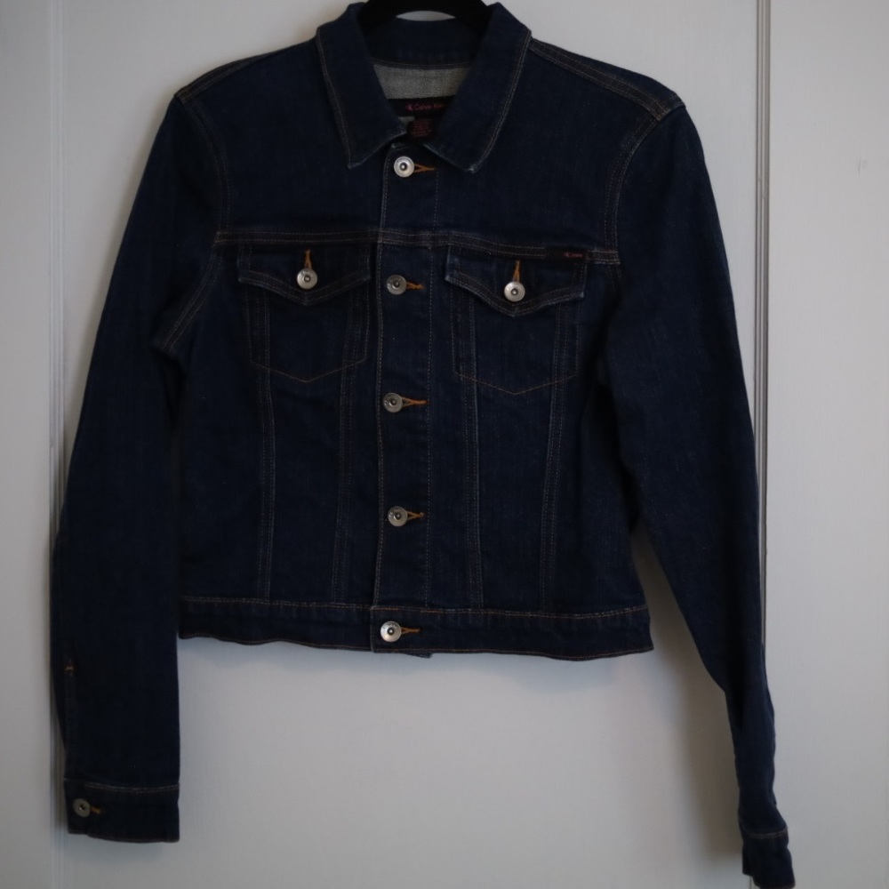 Throwback cropped Calvin Klein Jean Jacket